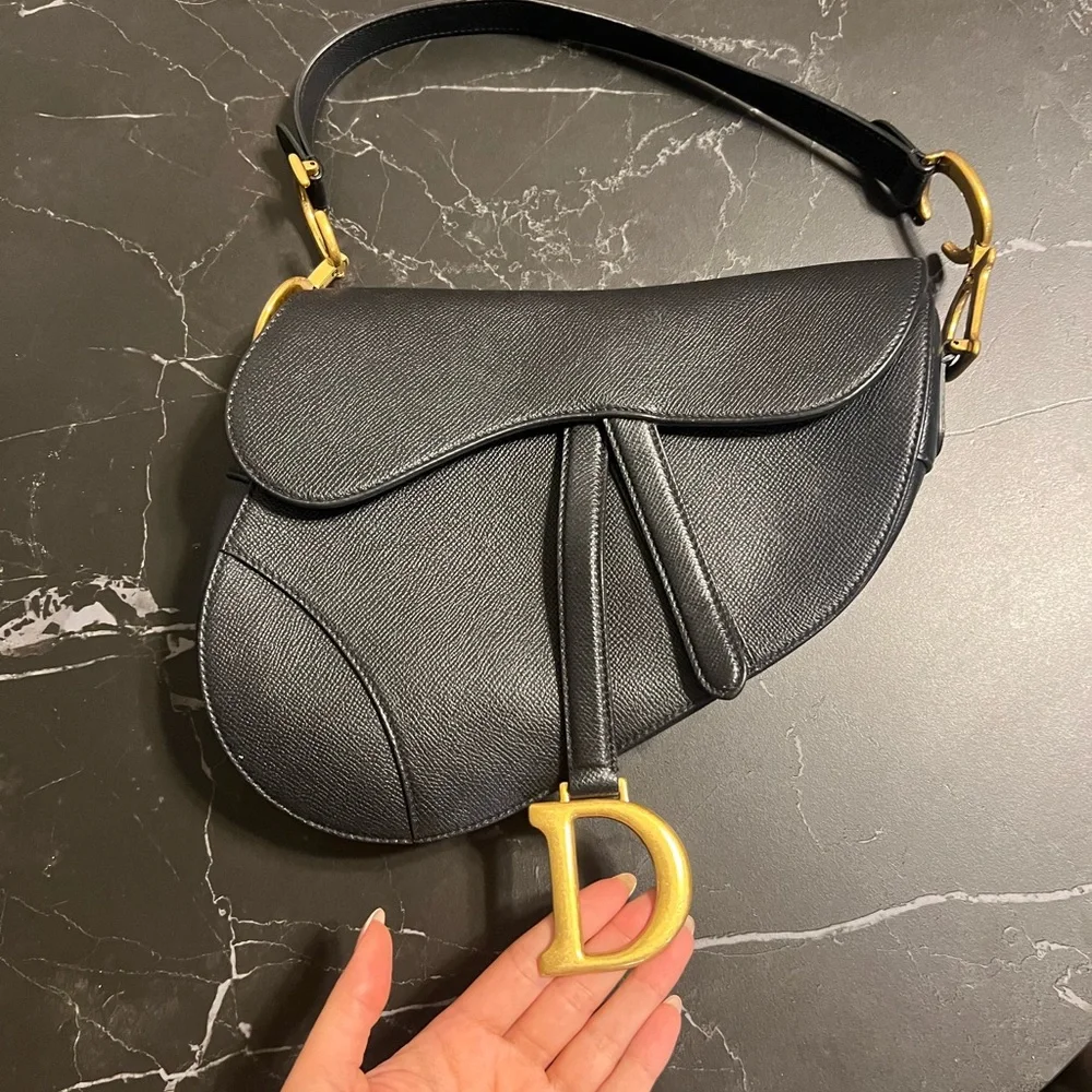 CHRISTIAN DIOR Black Saddle Bag Medium - Picture 2 of 7